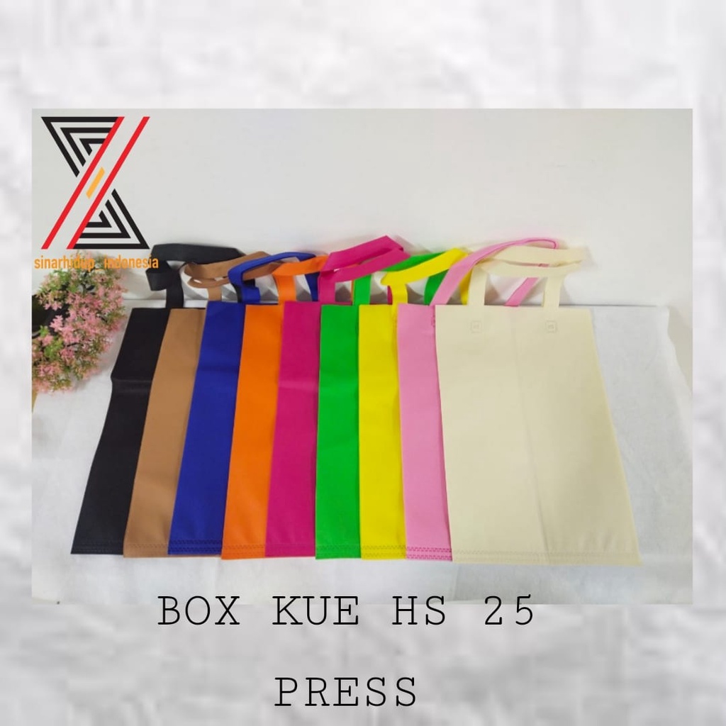 

TAS BOX KUE SPUNBOND GOODIE BAG BOX KUE HS 25 PRESS Per LUSIN