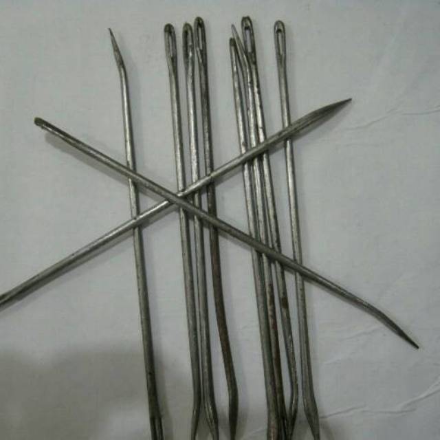 JARUM KARUNG / JARUM JAHIT KARUNG