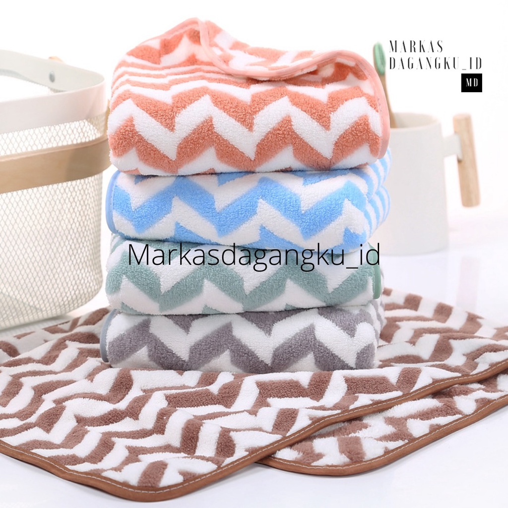 Handuk Mandi Dewasa Quick Dry Microfiber Bermotif Two Tone Stripe 70x140 Premium Quality