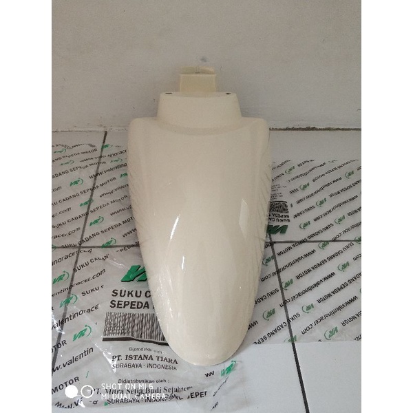 Spakbor depan scoopy fi 2017-2019 cream