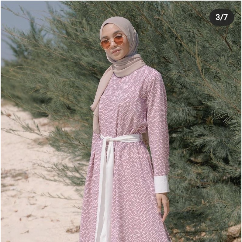 SALE...heaven lights dima dress polka blush pink L