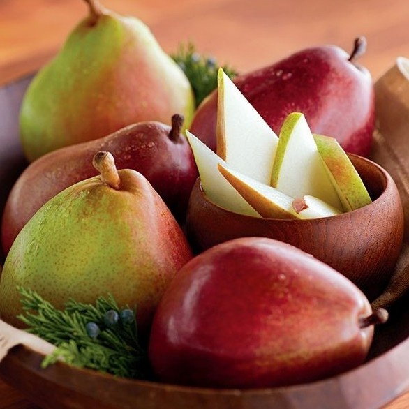 

Buah Pir Forelle Pear South Afrika 1 buah 250 gr