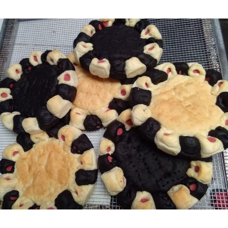 

Roti Pizza Zebra Sosis | Based Pizza Original Hitam Zebra