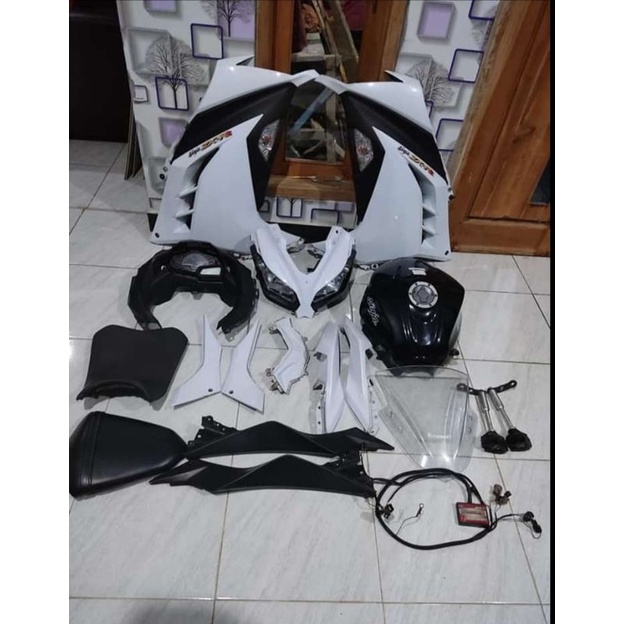 mesin ninja 250cc pul pengapian dan radiator.