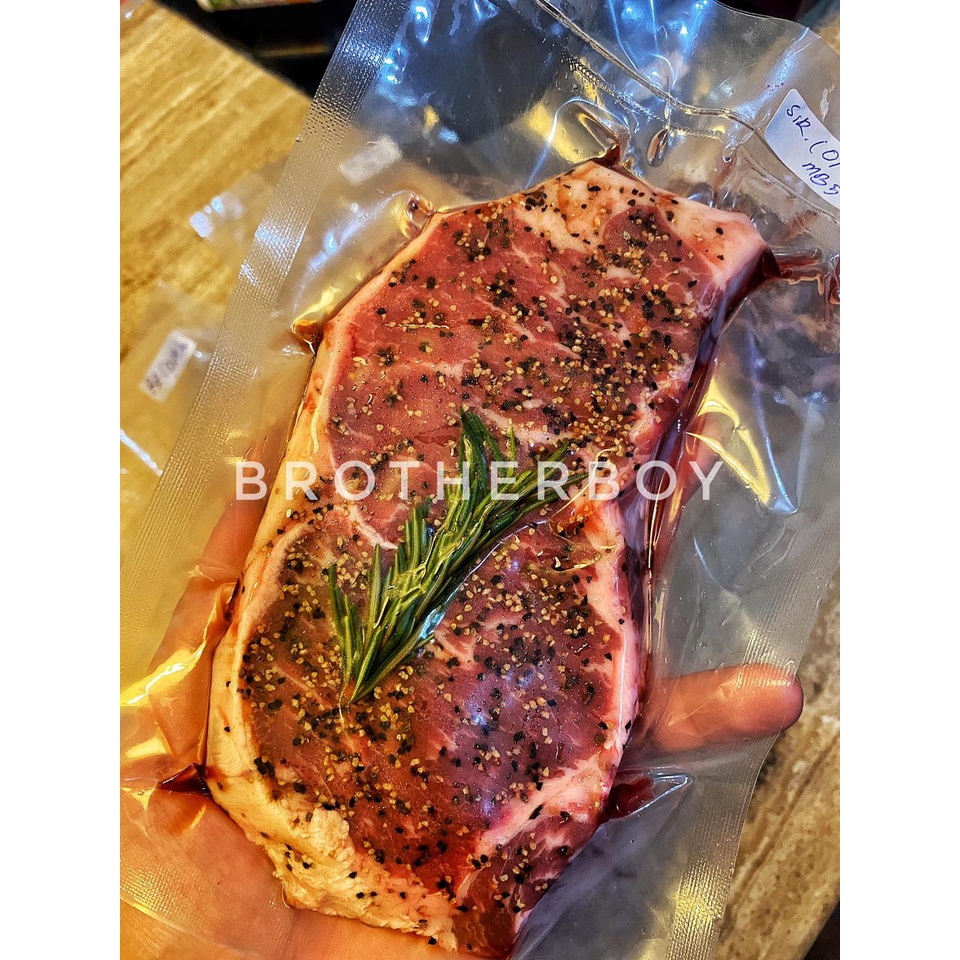 

READY TO COOK STEAK ! SIRLOIN/RIB EYE MB 5+ DAGING WAGYU MURAH BOGOR