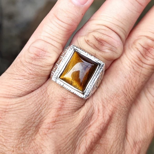 Cincin Biduri Sepah aka Tiger Eye Octagon Natural Batu Alam