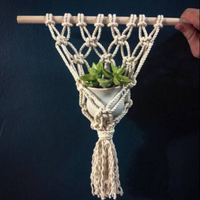 READY STOK) macrame pot gantung/ macrame plant hanger (POT 010)