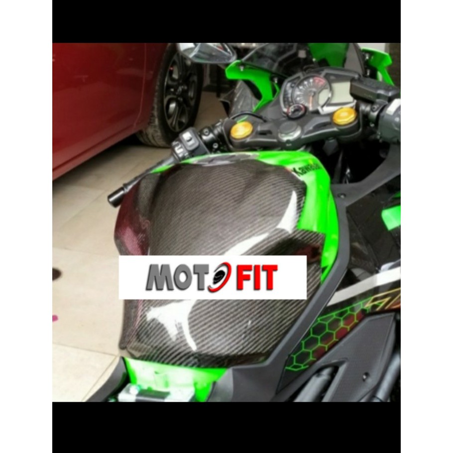 tankpad zx25r kawasaki ninja zx25r tangpad tankgrip carbon kevlar asli