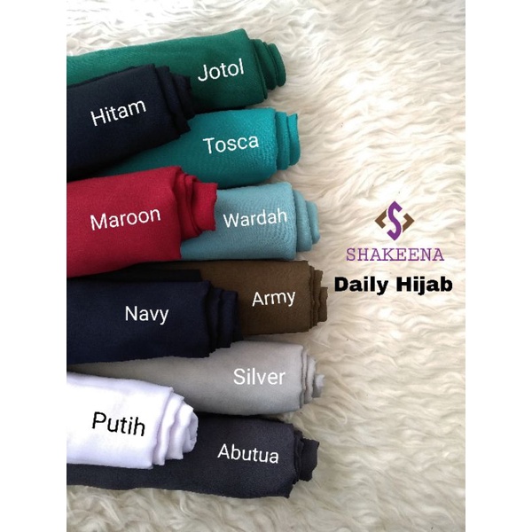 50rb dapat 3 Jilbab Segitiga Instan - Jilbab harian bahan adem