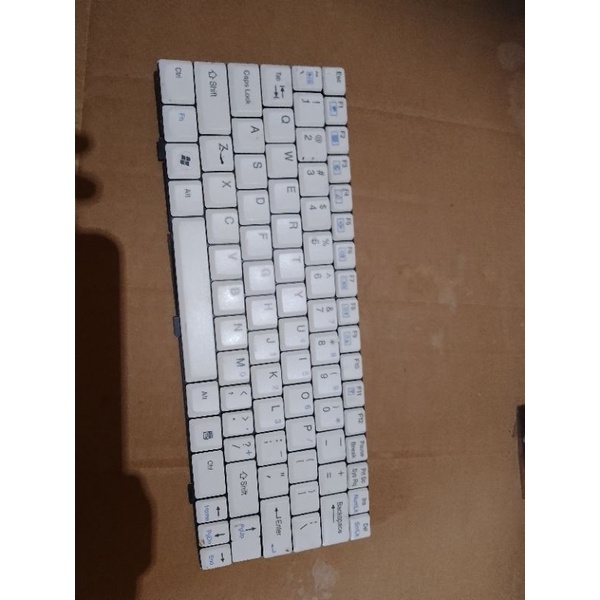 Keyboard Axioo M720 M72 M72SR MLC