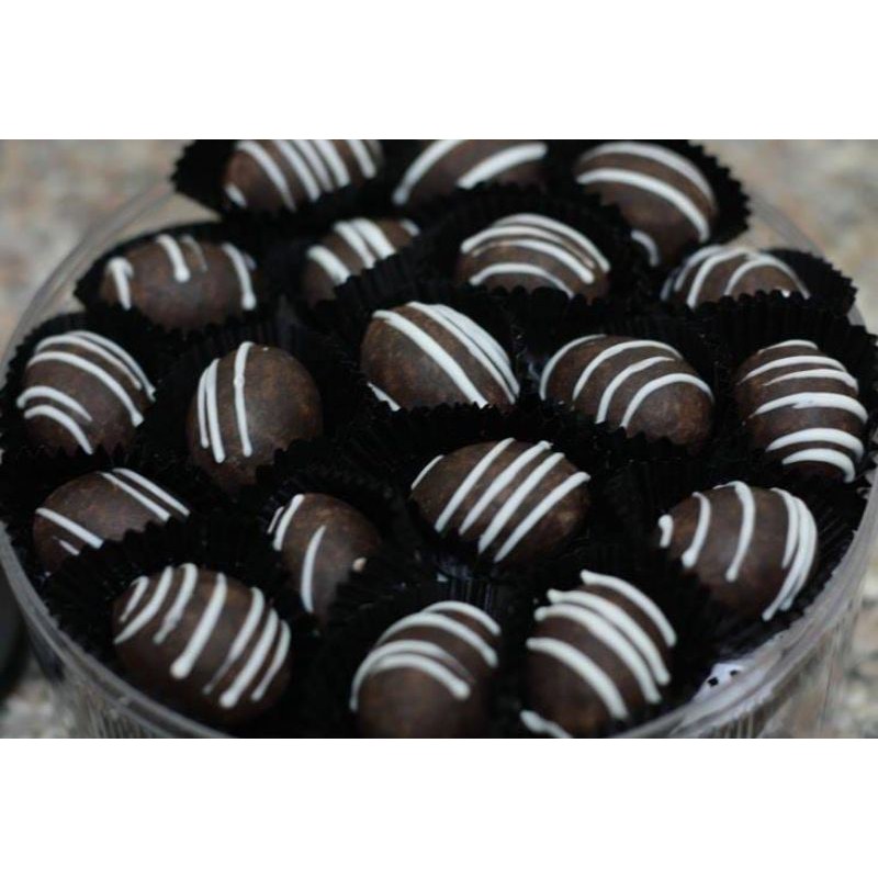 

bola cokelat white