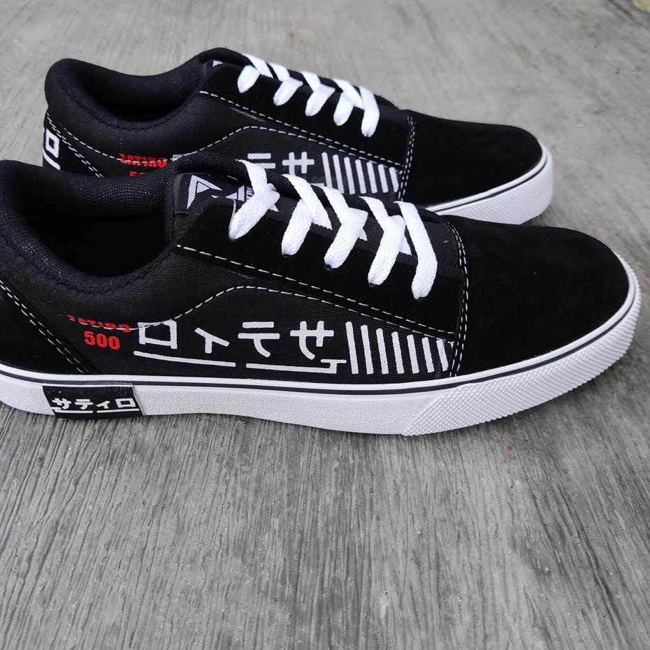 Paling Dicari.. sepatu Zatiro New Japan skool black White spatu kasual pria wanita // Autetik FPss /