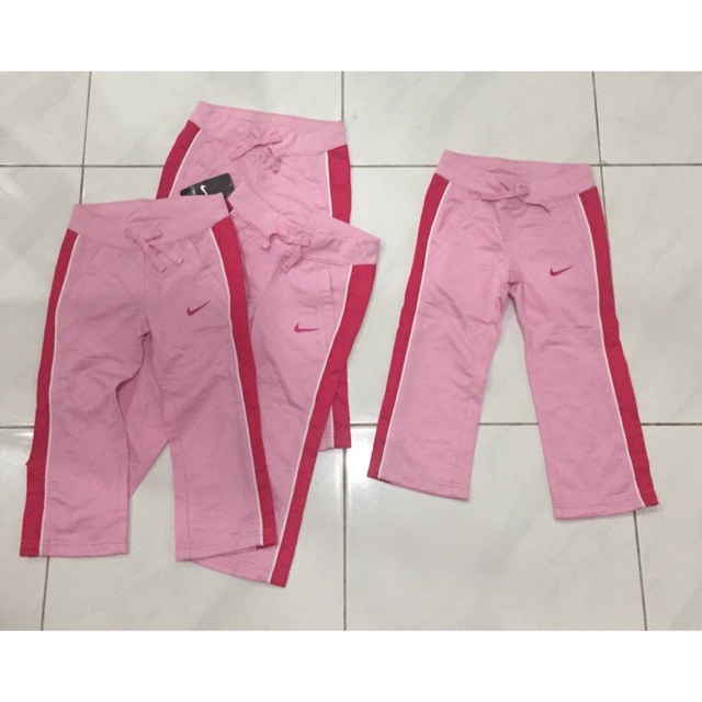Celana training anak Nike