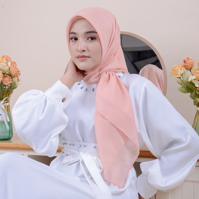 Reisha Hijab Segi Empat Katun Voal Paris Premium