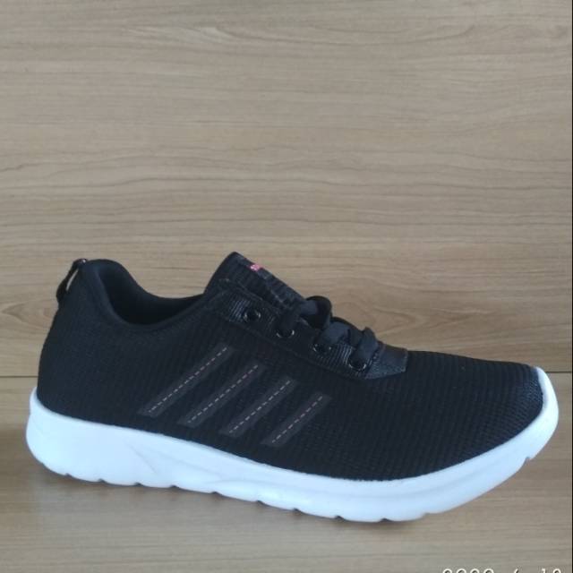 Sepatu Sport Remaja Wanita Tomkins DORA Black/White