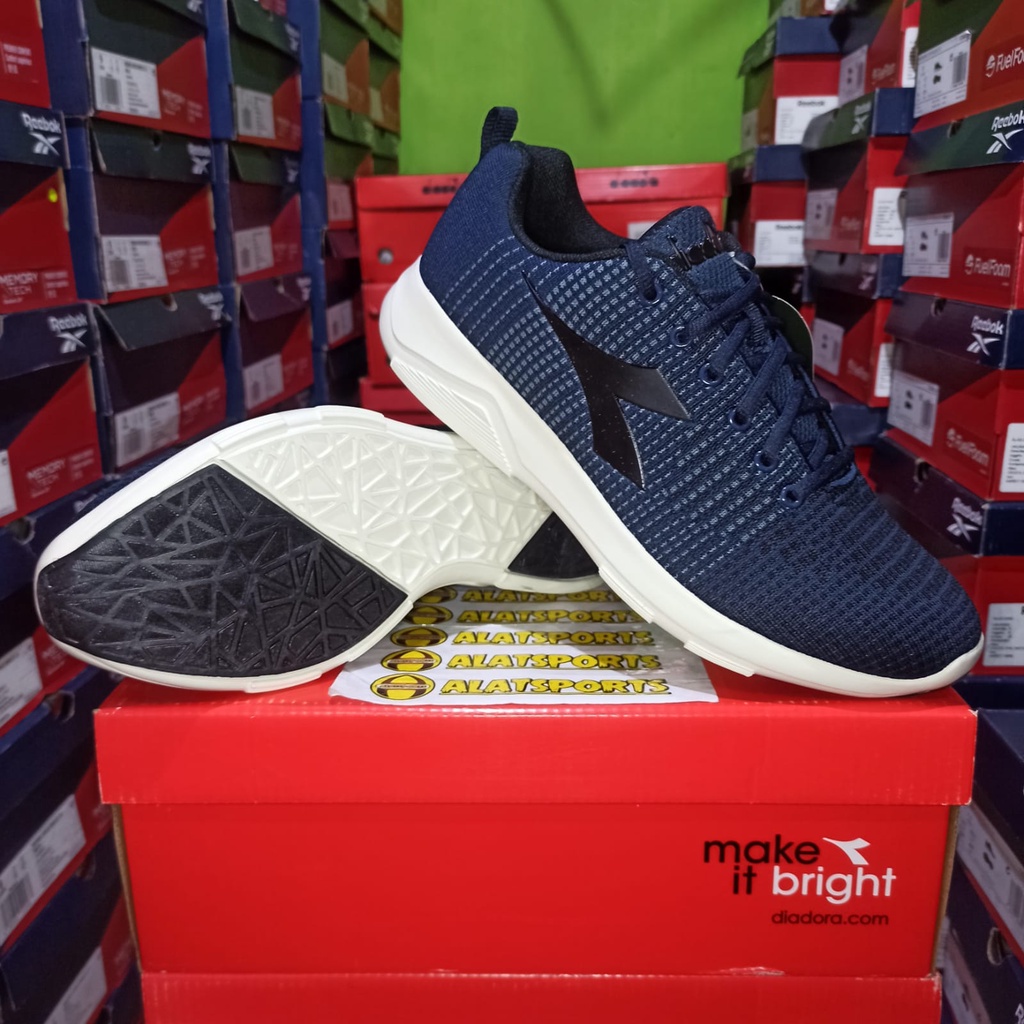 Diadora X run Light 5 DIA175608738 Sepatu Running Pria Original