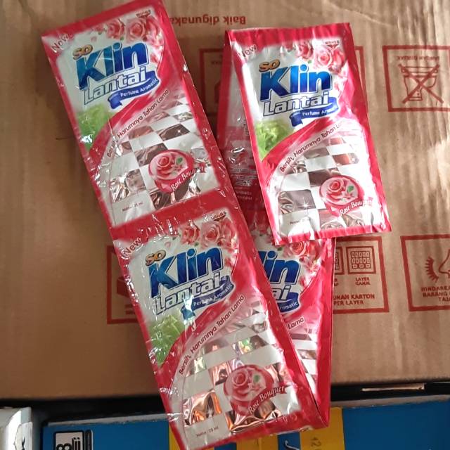 So klin Lantai (12 Sachet/Renceng)