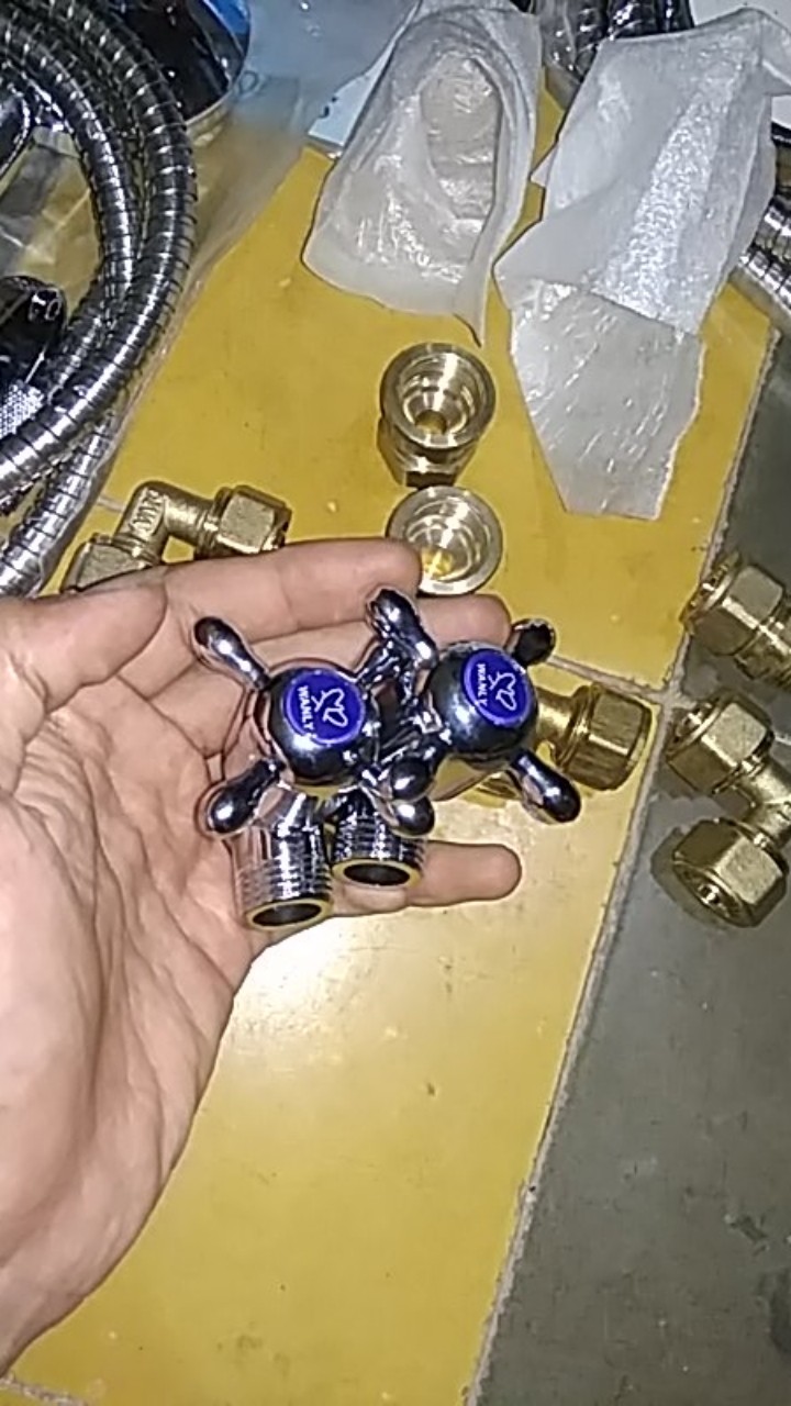 Kran Shower 1/2 Stainless