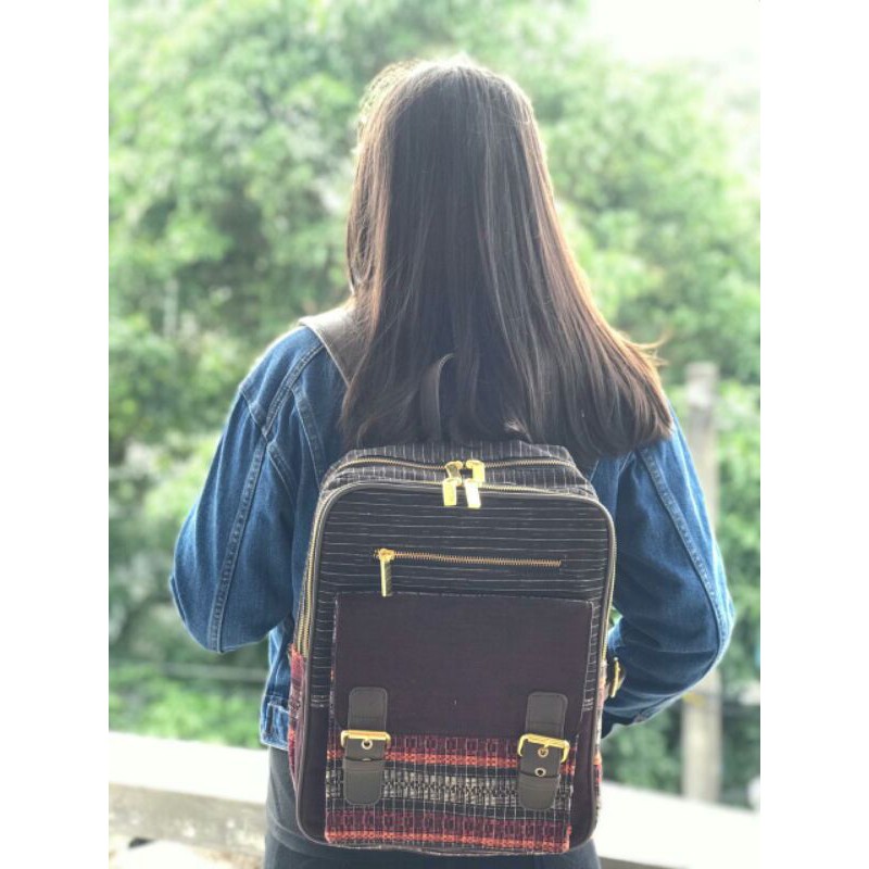 Tas Ransel Etnik Tenun Ulos Batak 27*13*32 (Ragi Hotang)