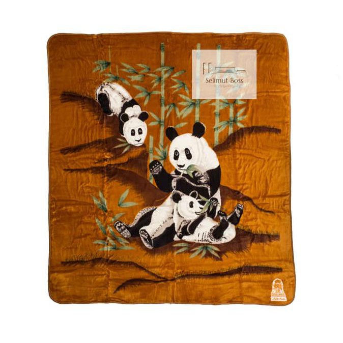 Selimut Bulu Halus Tebal Panda (Cardinal) 220 x 240 cm