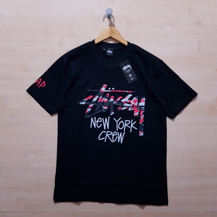 KAOS T SHIRT STUSSY ASAP MOB X STUSSY FRIENDS AND FAMILY TEE BLACK - M