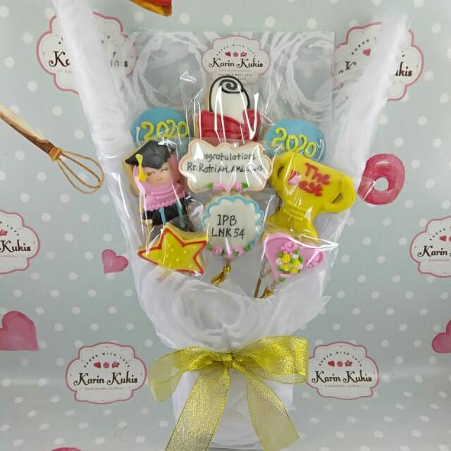 

Buket Wisuda Kukis 9 pcs