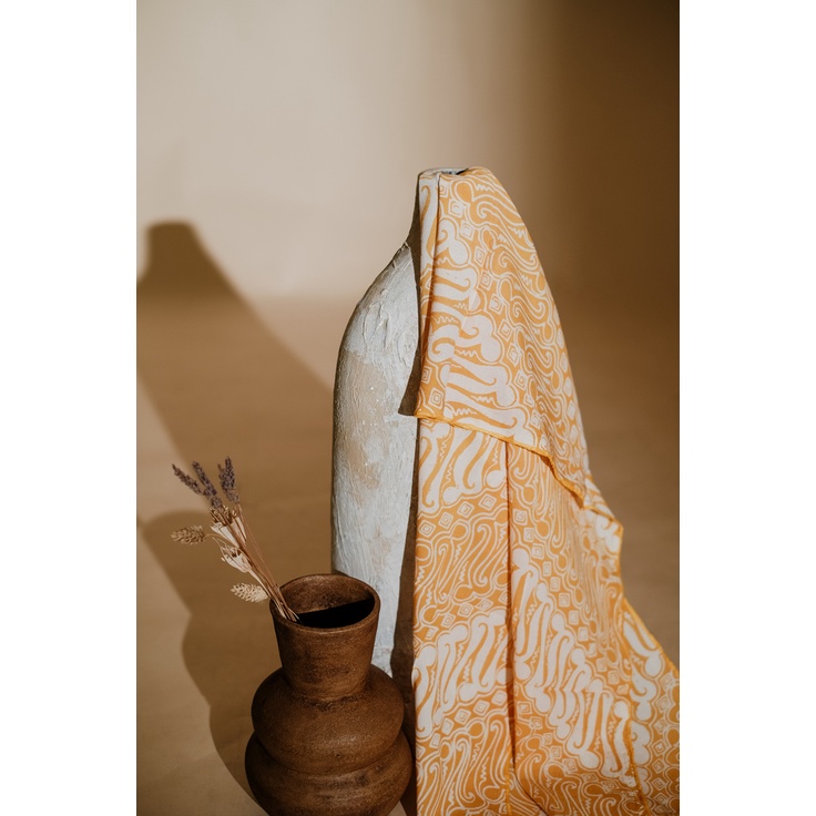 RATU - Scarf Batik TCK Parang Yellow