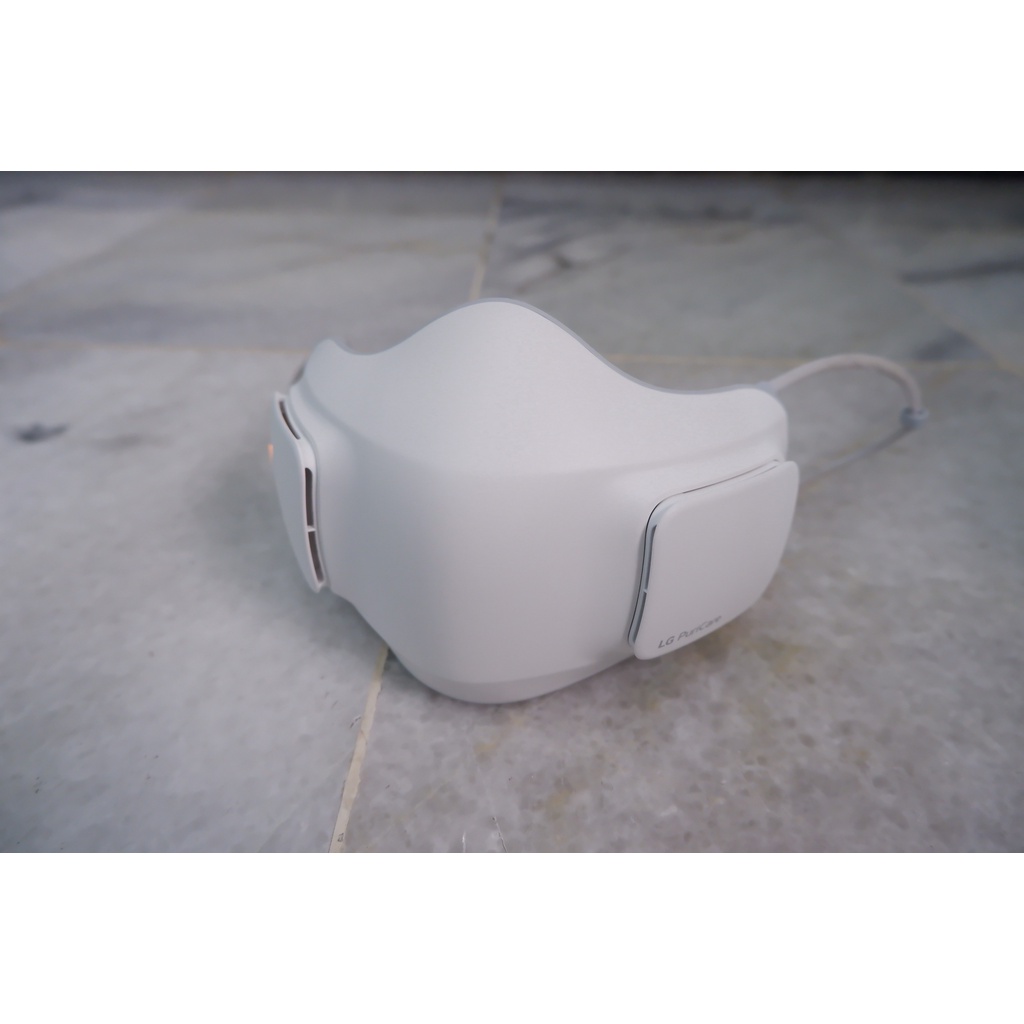 MASKER LG WEARABLE AIR PURIFIER MASK WITH CORE FILTER ORIGINAL SECOND