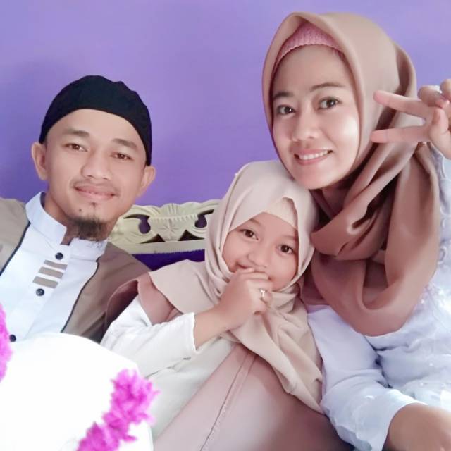 mak_khansa