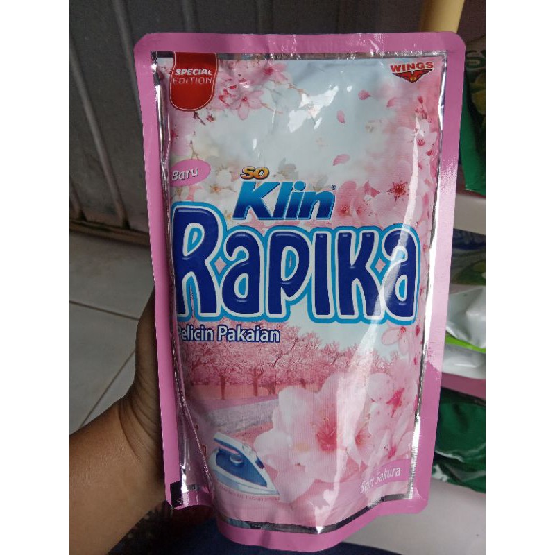 rapika pelicin pakaian