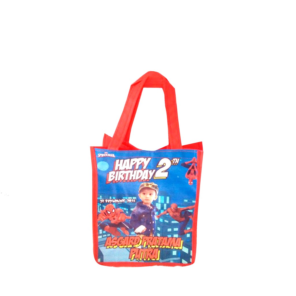 

GOODIE BAG ULTAH ANAK CUSTOM UK P15xL10xT20-TEBAL