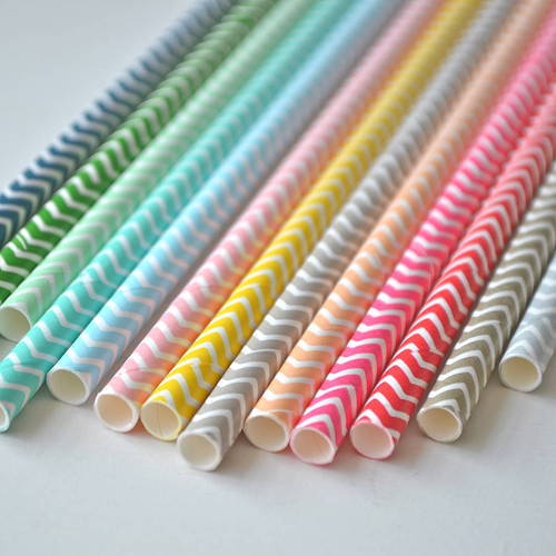 25 Pcs Sedotan Kertas Warna/i Motif Zigzag dan Polkadot ~ Paper Straw ~ Party Straw