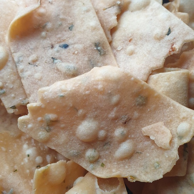 

Keripik Bawang (1 KG)