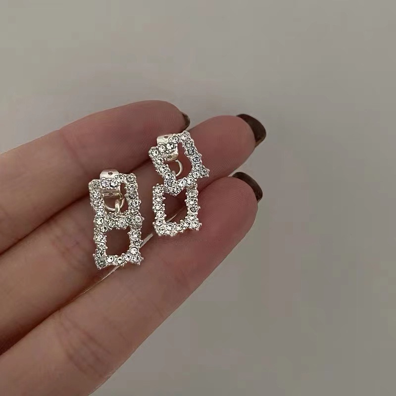 Anting Bentuk Persegi Bahan Zirkon Untuk Wanita