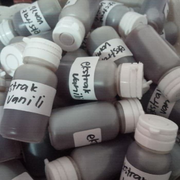Ekstrak/essen/asli/cair/liquid/vanili/vanily/vanila/bahan/wangi/kue