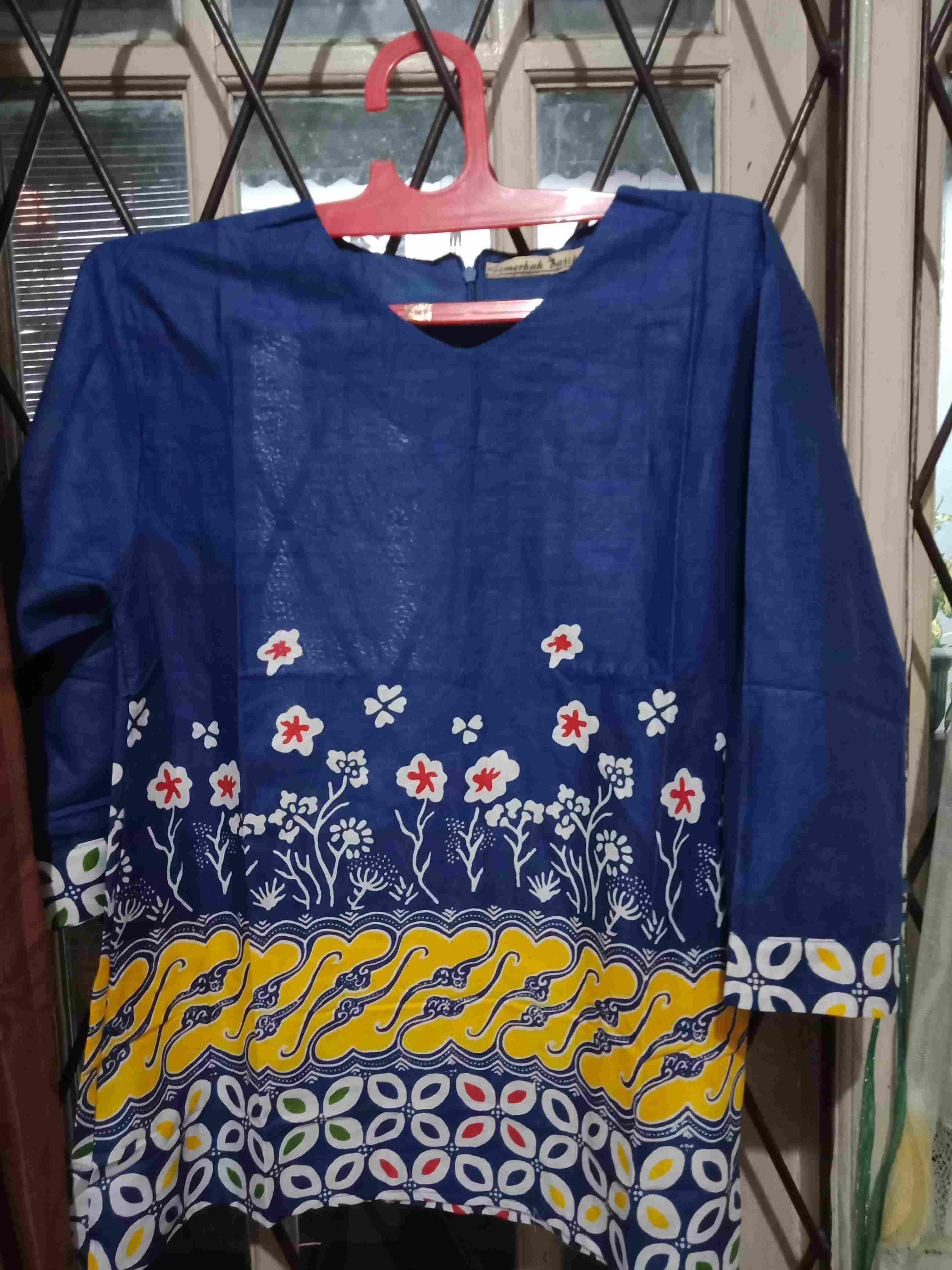 Blus Bunga Parang Kawung Blouse Batik Atasan Warna Seragam Kantor Kerja Asli Solo Muslim Cantik