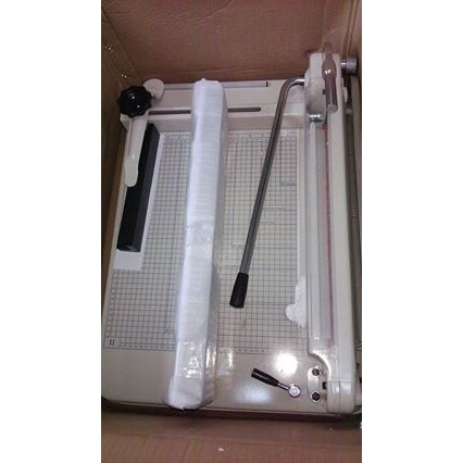 

Mesin Pemotong Kertas 858