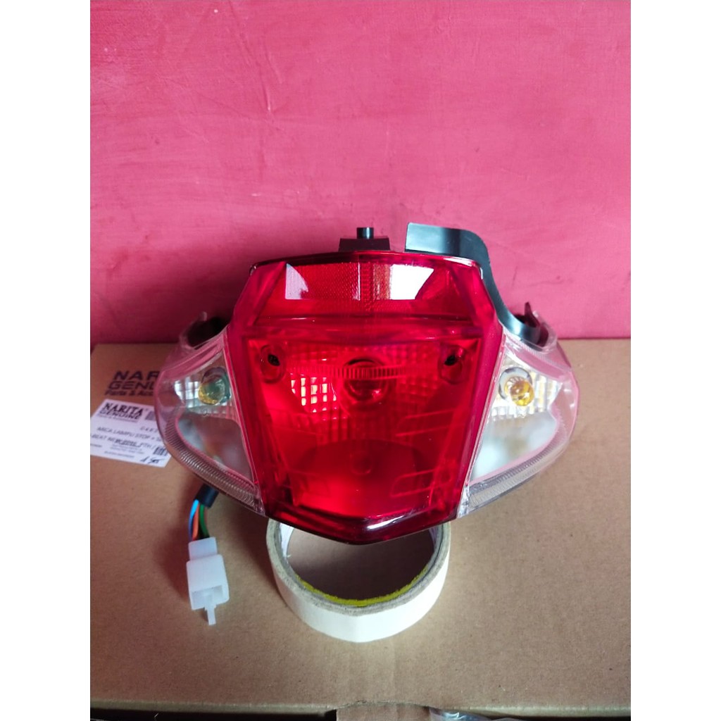lampu belakang beat karbu
