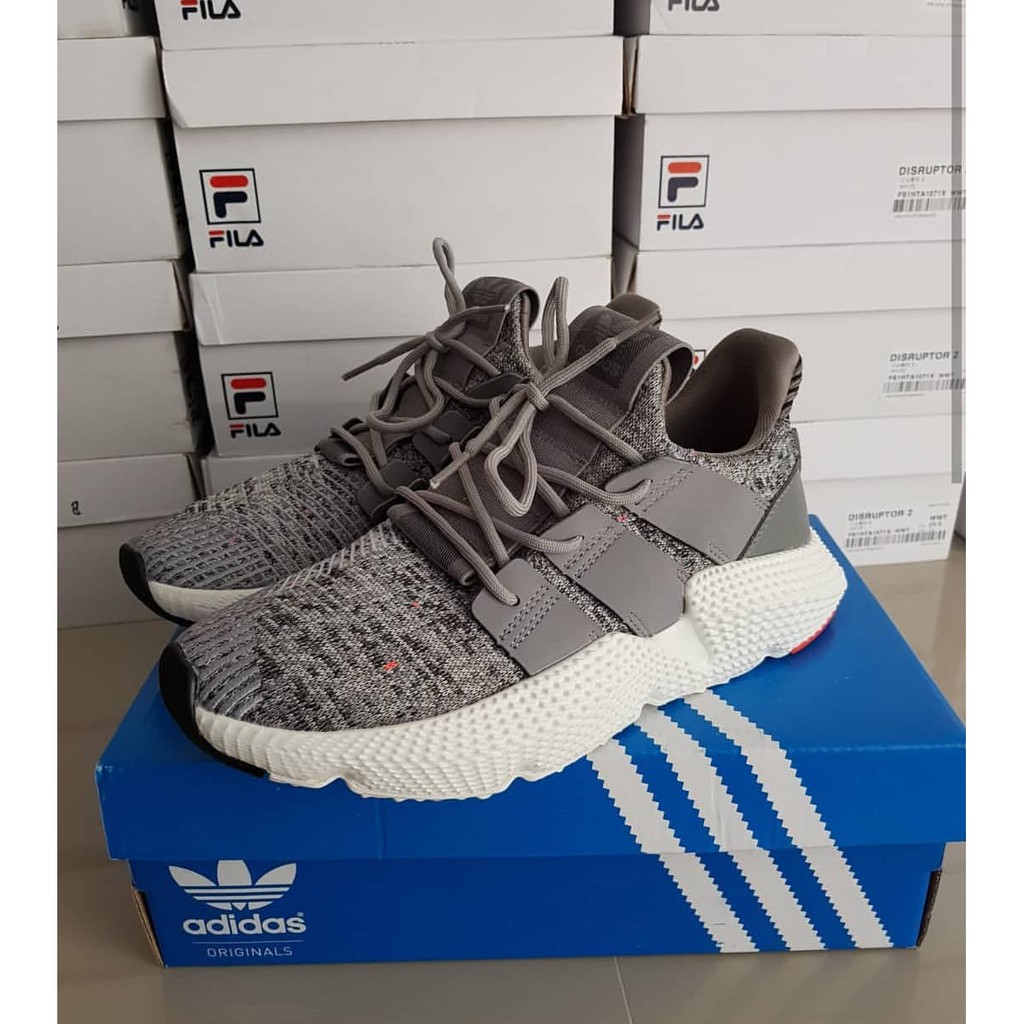 Sepatu Adidas Prophere warna grey premium
