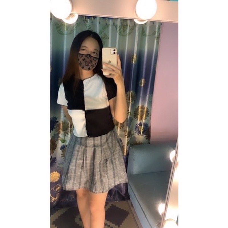 Seam Front Combine Crop Top Wanita (LD 80, P 48)