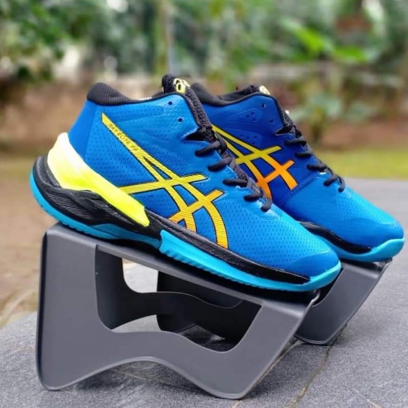 sepatu volli bal sky elit sepatu volli sepatu lari sepatu pria sepatu badminton sepatu olahraga