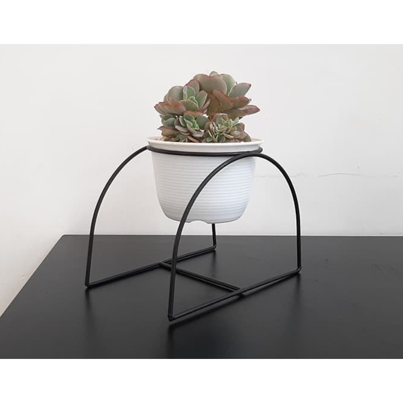 Bergaransi/Rak pot besi Pot bunga modern hiasan meja interior standing planter / Rak Bunga Minimalis