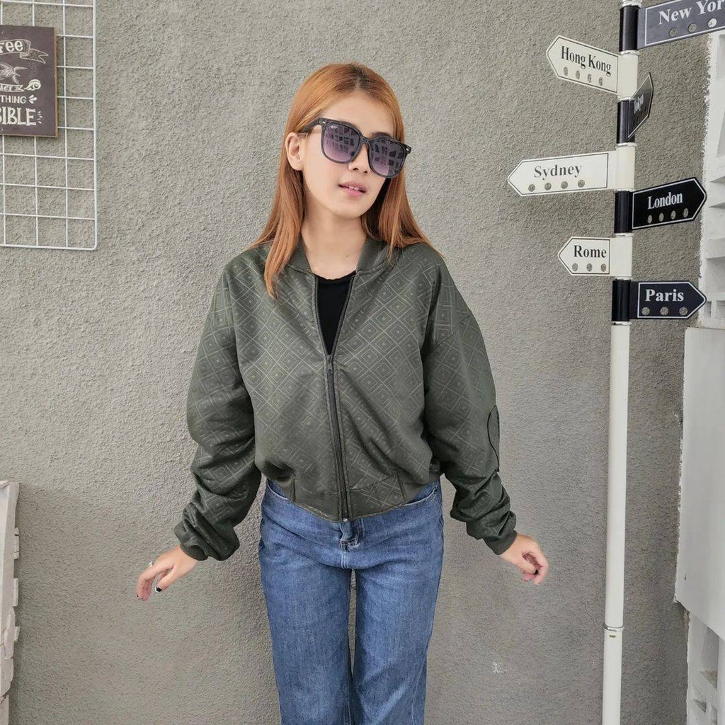 DIAMOND EMBOSS BOMBER Jacket Varsity Baseball Oversize Wanita Sweater Premium Motif Timbul Korean Style OOTD Terkini