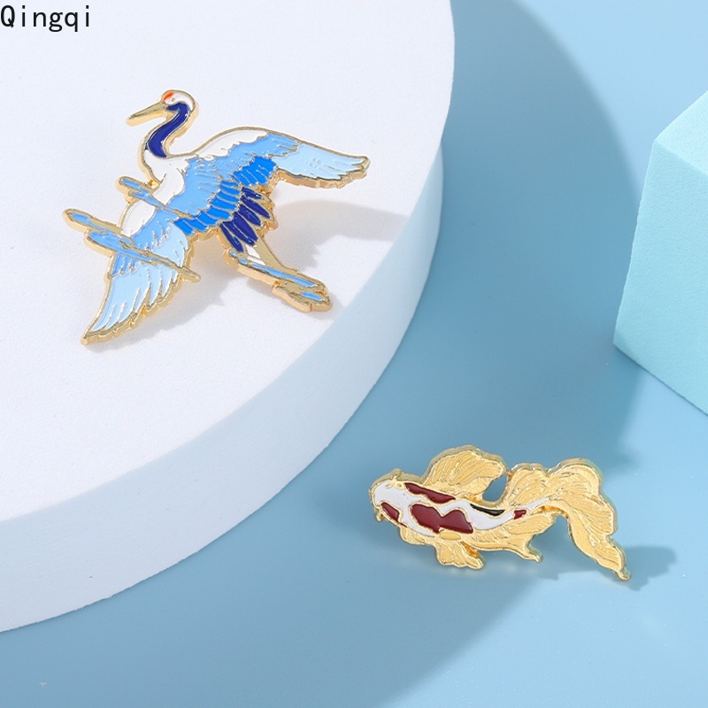 Whale Bros Pin Enamel Bentuk Ikan Paus Bahan Metal Untuk Hadiah