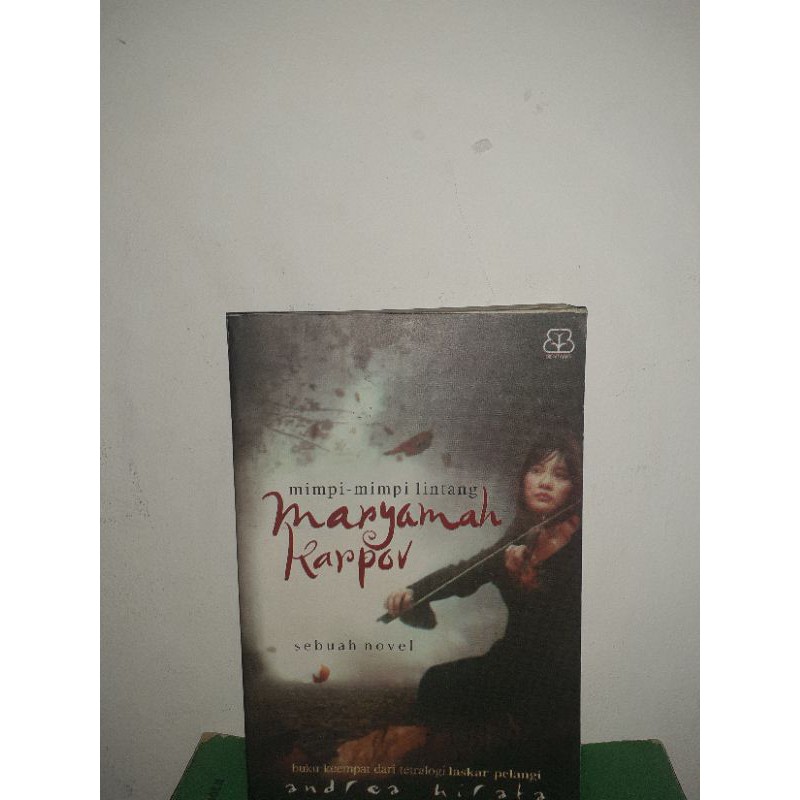 MIMPI-MIMPI LINTANG MARYAMAH KARPOV