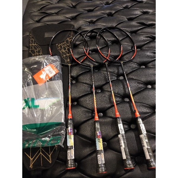 RAKET LI-NING JOJO/8000 SIGNATURE SERIES