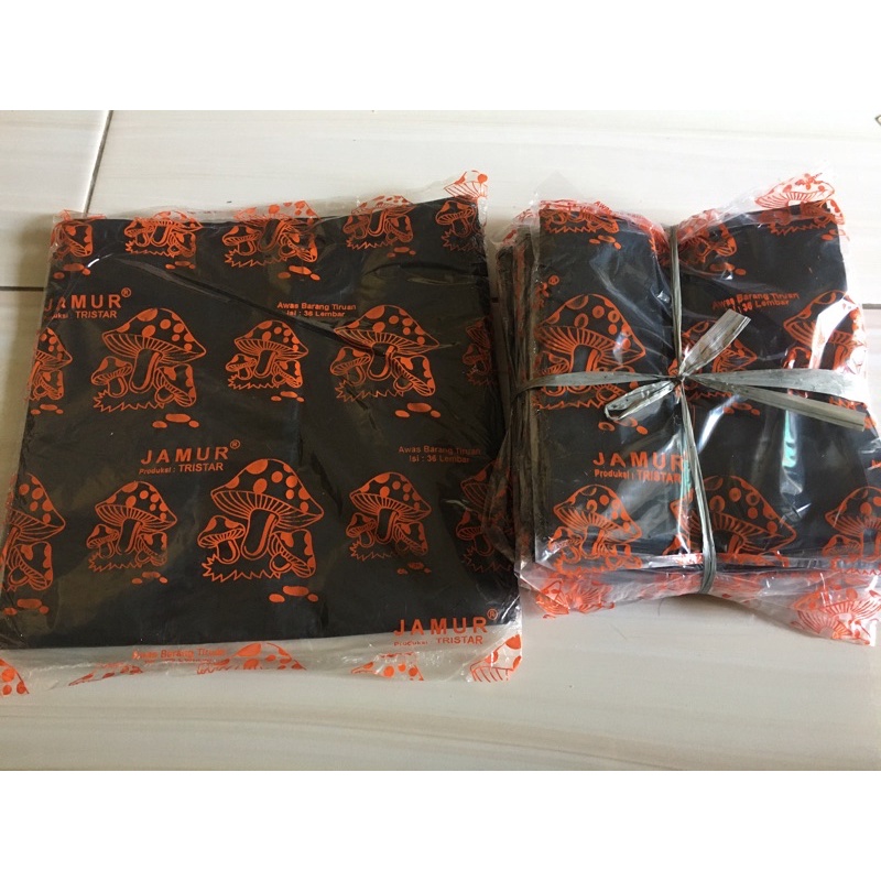Kantong Plastik Kresek Hitam Jamur Kecil / Tanggung