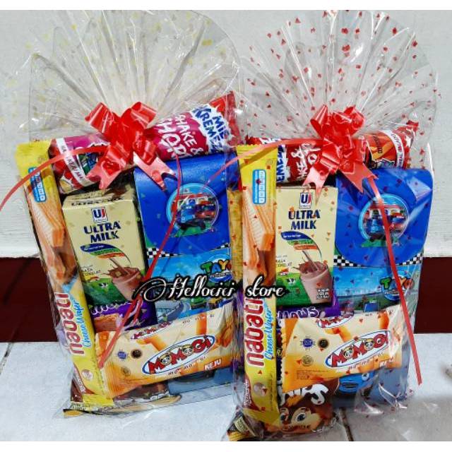 

PARCEL SNACK KOTAK PENSIL + SNACK KEMASAN CANTIK ULANG TAHUN