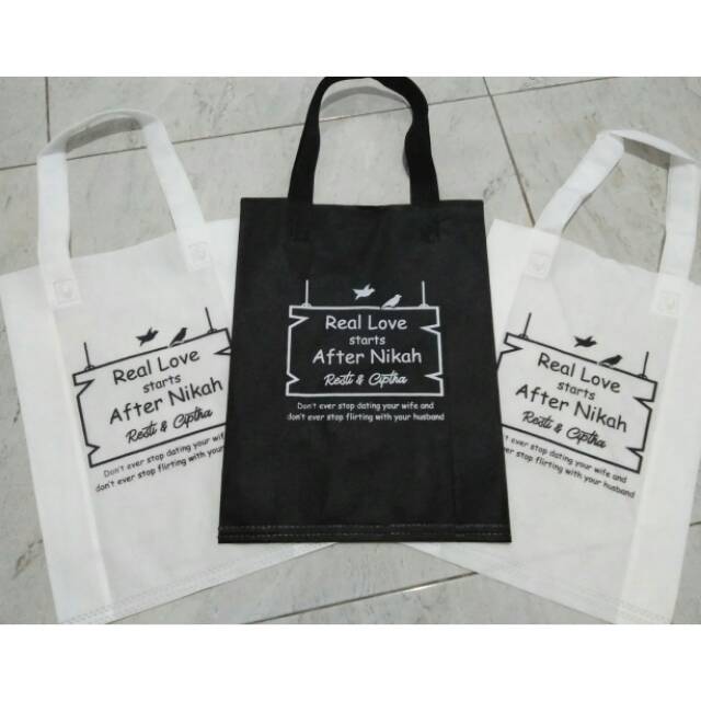  tas  sablon  kantong spunbond tas  kain  sablon  goodiebag 