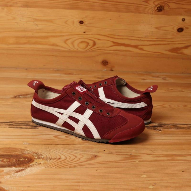 onitsuka maroon